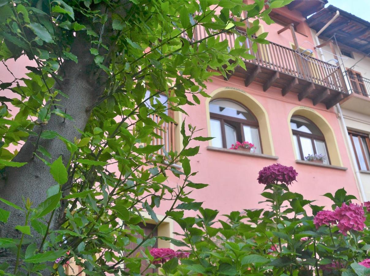 B&B Balcone Del Biellese Pettinengo Exterior foto